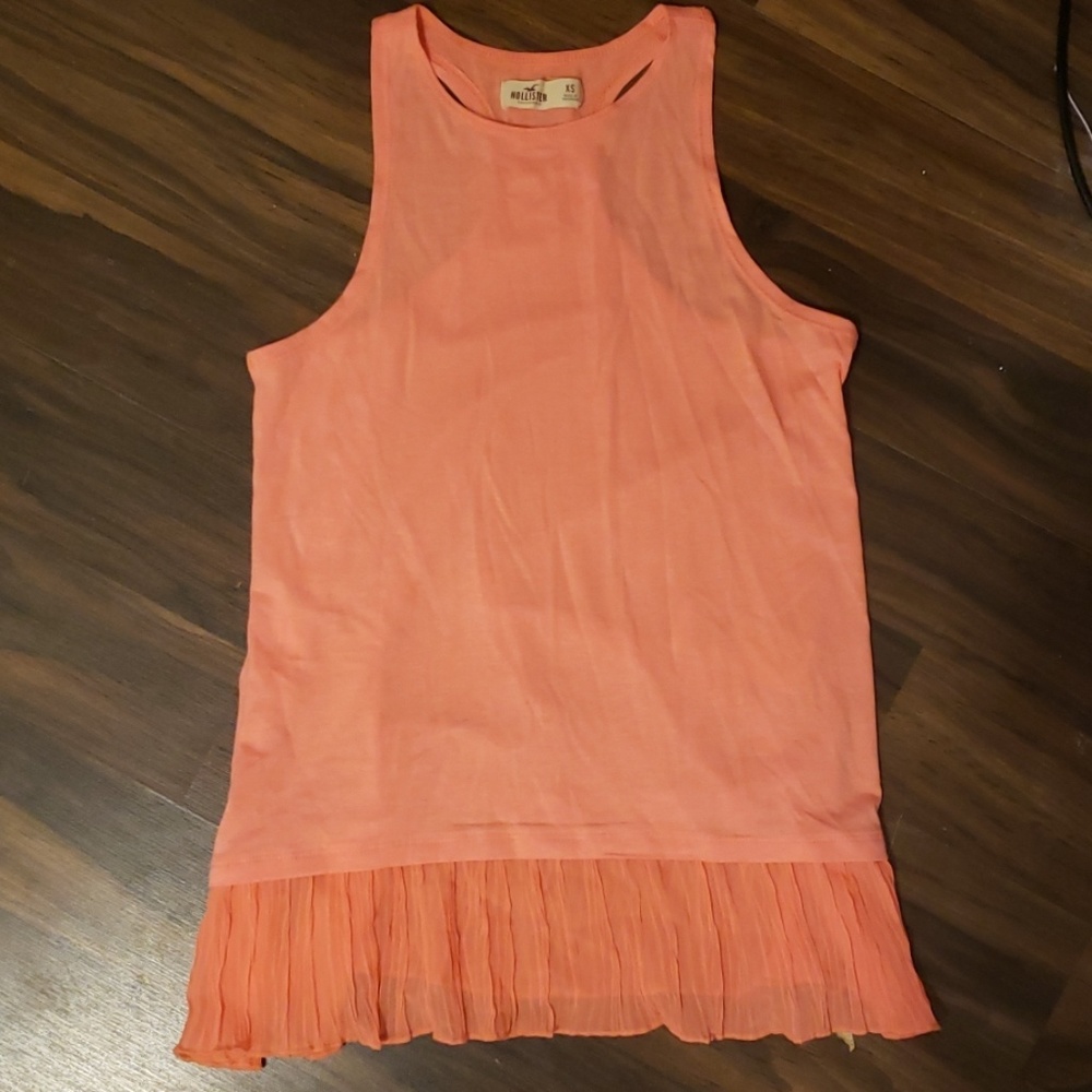 Hollister peach xs tank top like new